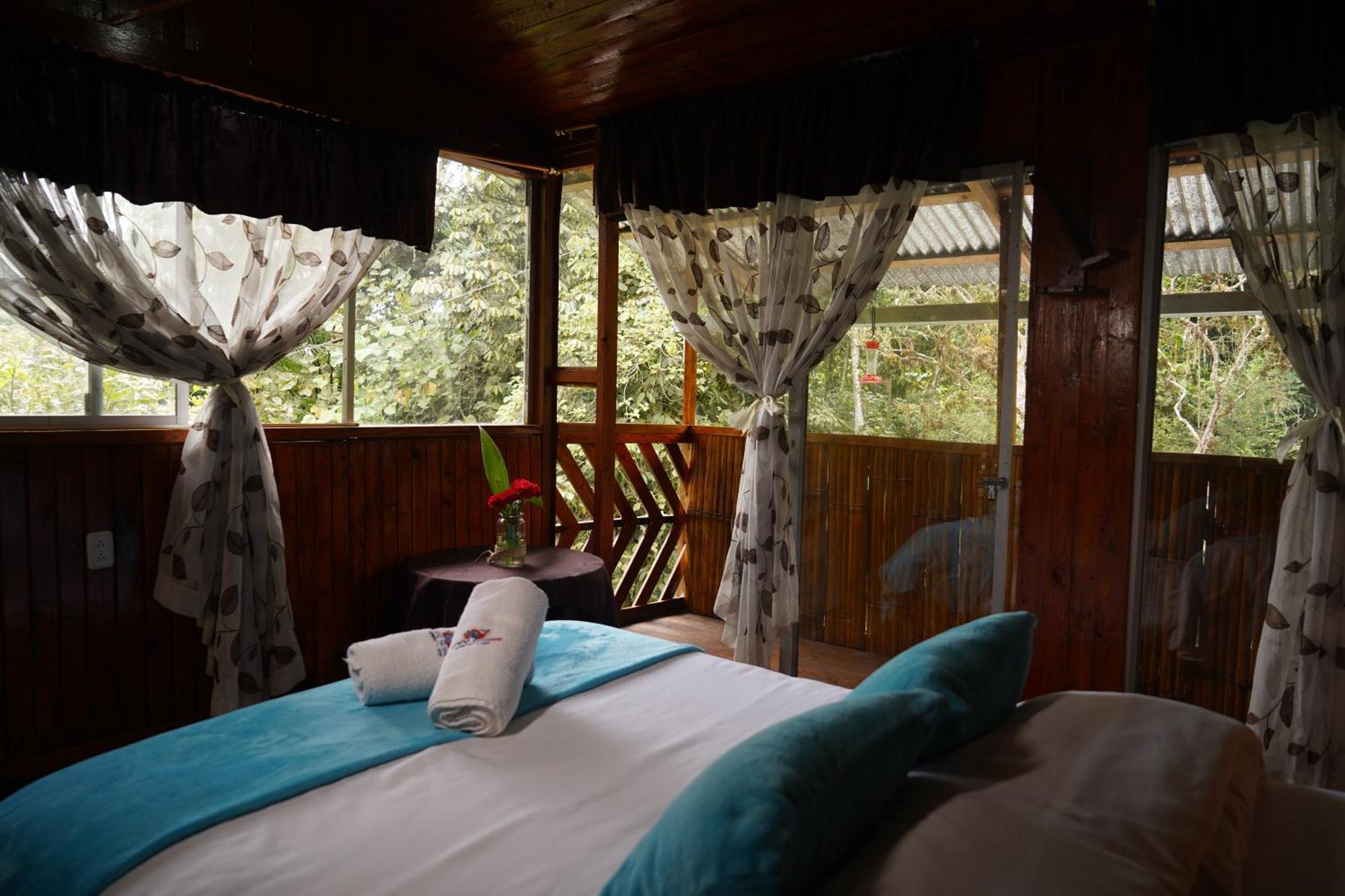 Mindo Glambird Glamping & Lodge Luaran gambar